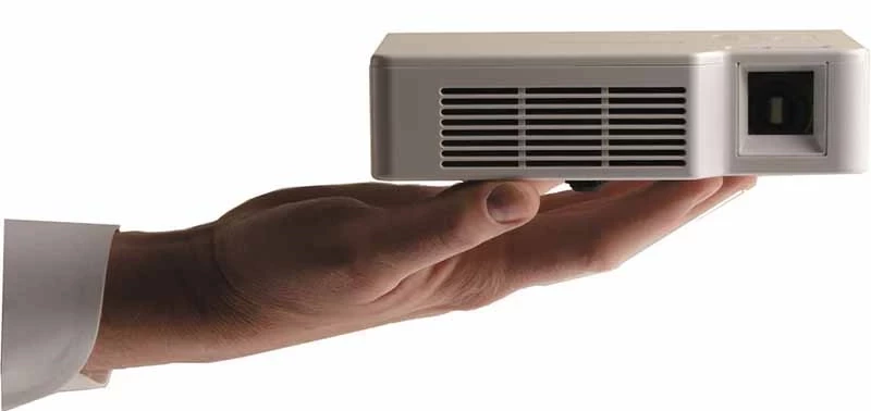 بررسی ویدئو پروژکتور LED قابل‌حمل InFocus مدل IN1144